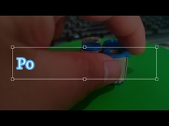 삼각형 지표 화살표가 있는 구리 덩어리