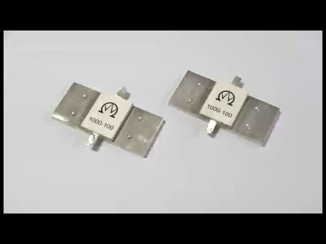 50W 30W RF 저항기 500V/1mm 고전력 애플리케이션에 대한 전압을 견딜 수 있습니다.